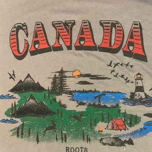 NWOT Roots Canada Tee with Landscape Size Small/P